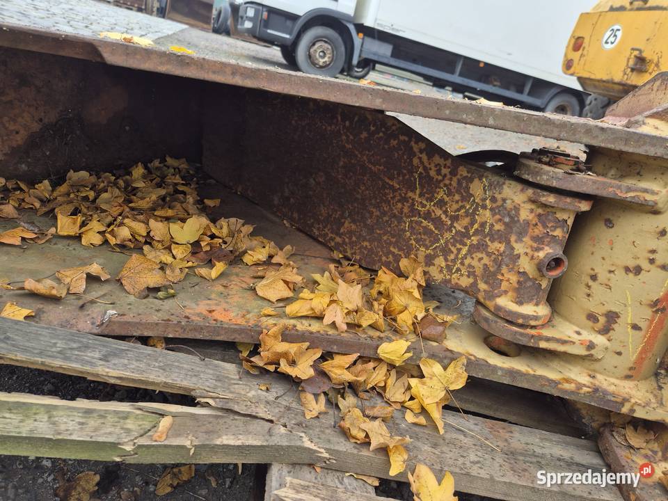 Łyżka do koparki 30 z wyrzutem hydraulicznym Kędzierzyn-Koźle