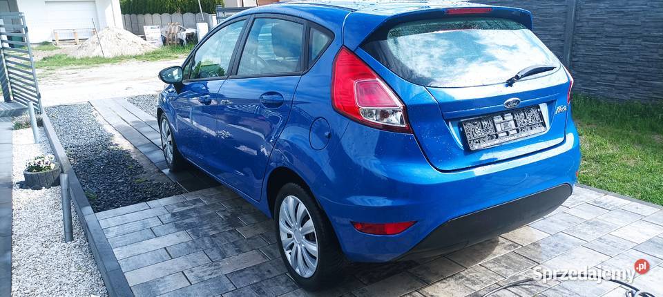 Ford Fiesta MK7 lift 2013 125 82 konie klima