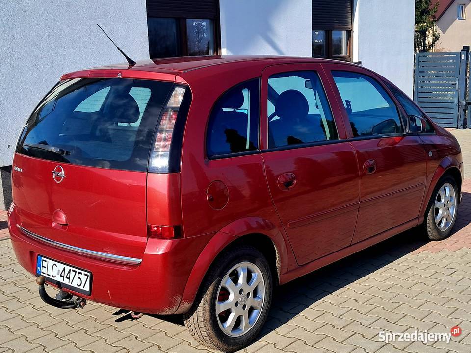 Opel Meriva 14benzna fiat renault hak 4 drzwi 218100km Kiernozia sprzedam
