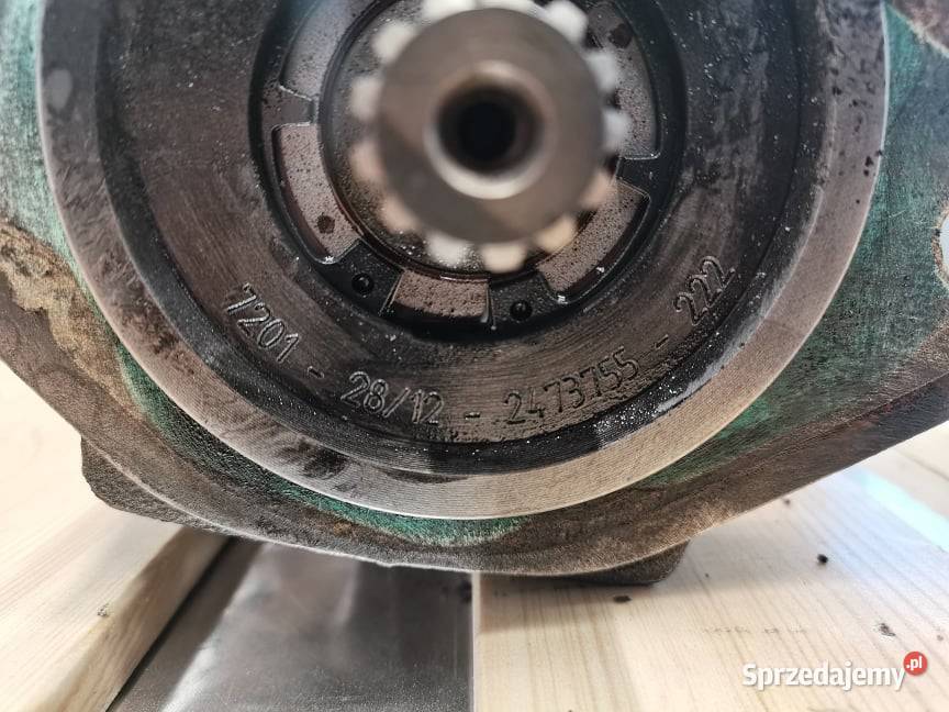 Pompa hydrauliczna Holland LM 732 Rexroth A10V wielkopolskie Wilkowo sprzedam