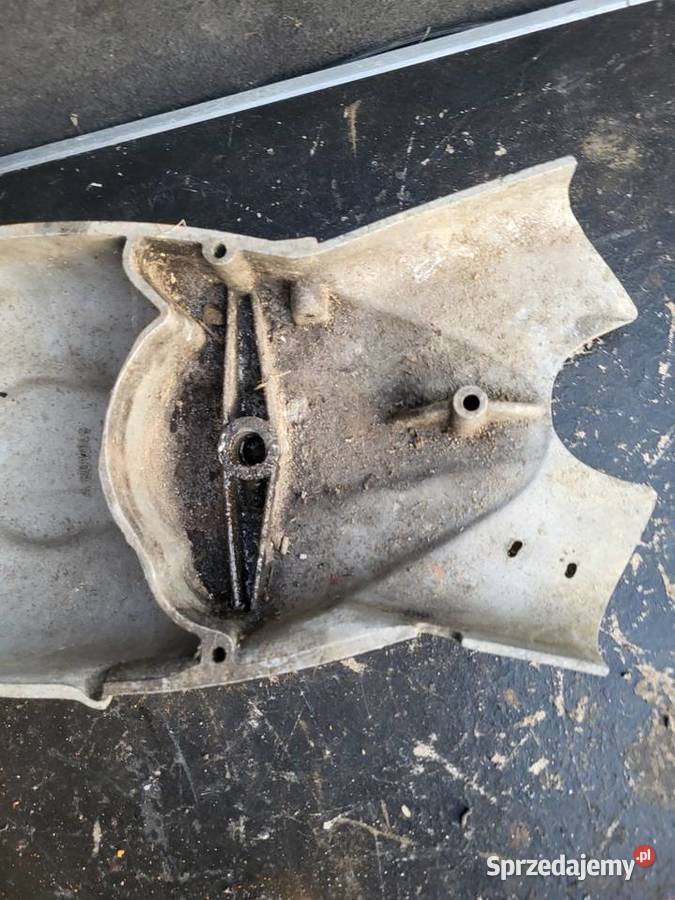 NSU POKRYWA OSŁONA DEKIEL SILNIK NSU LUX Rybnik