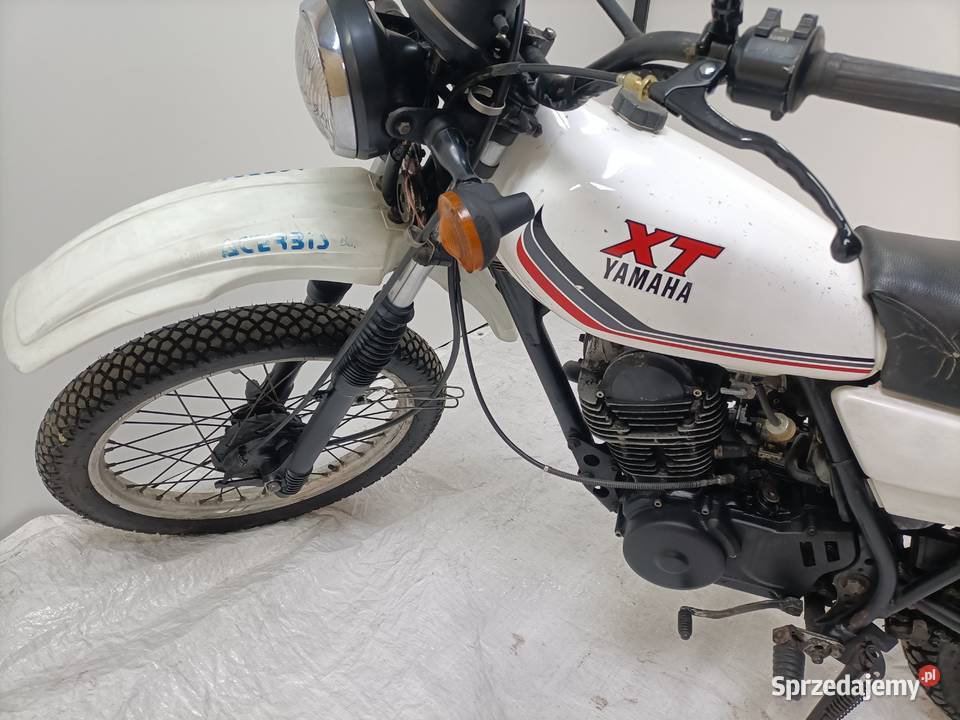 Yamaha XT 250 zarejestrowana 1984r Yamaha Padniewko sprzedam