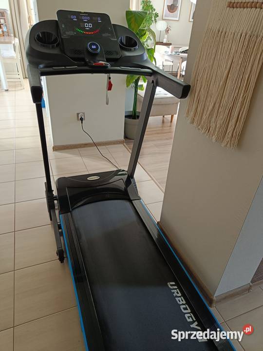BIEŻNIA Urbogym V680 duża stabilna wytrzymała Brzostek