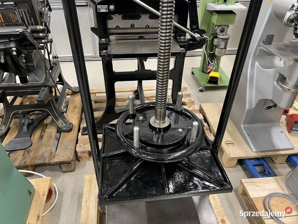 Duża prasa introligatorska Karl Krause z Produkcja