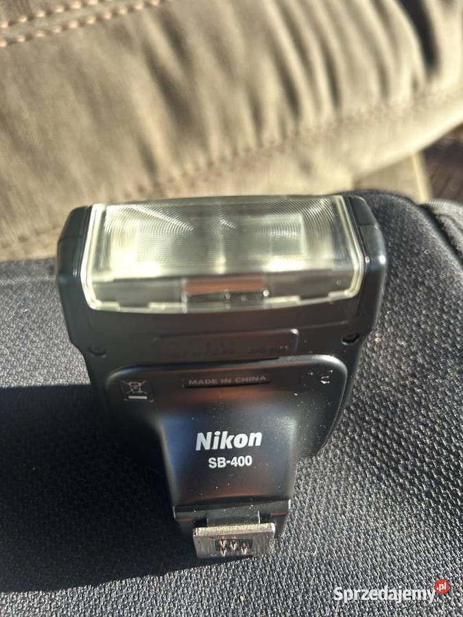 Lampa błyskowa Nikon Speedlight SB400 Grodków