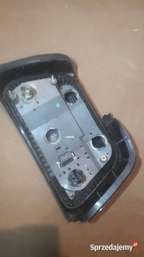 Bmw 3 e36 coupe lampa prawy tył Wierzbica-Kolonia
