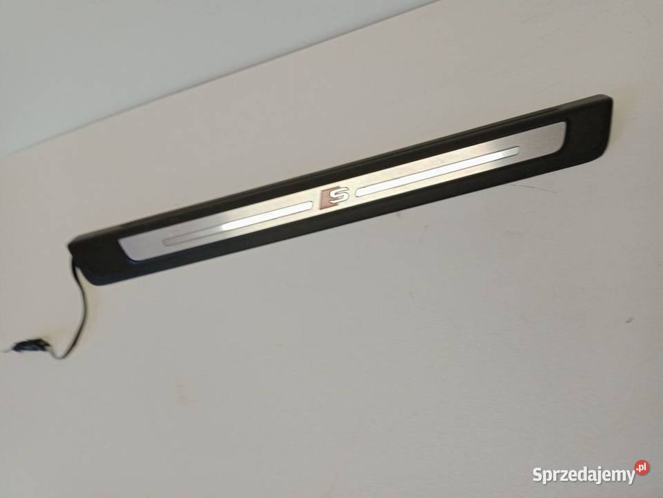 AUDI Q5 LISTWA PROGOWA LEWA PRZÓD 80A947418C Rakoniewice sprzedam
