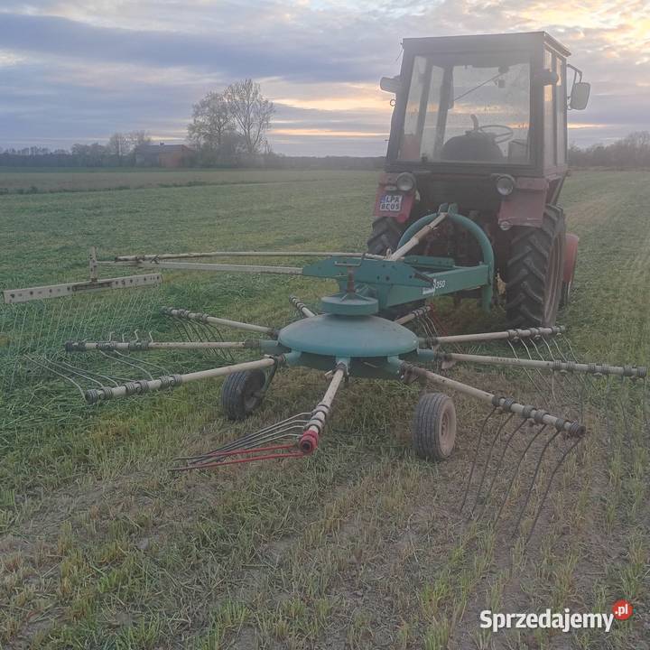Sprzedam zgrabiarkę karuzelową Gęś