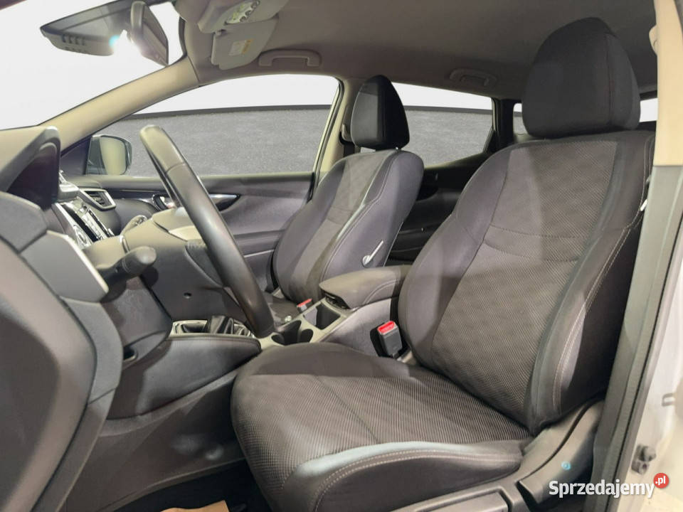 Nissan Qashqai 12DIGT 116 M6 2016 r salon ESP Myślenice