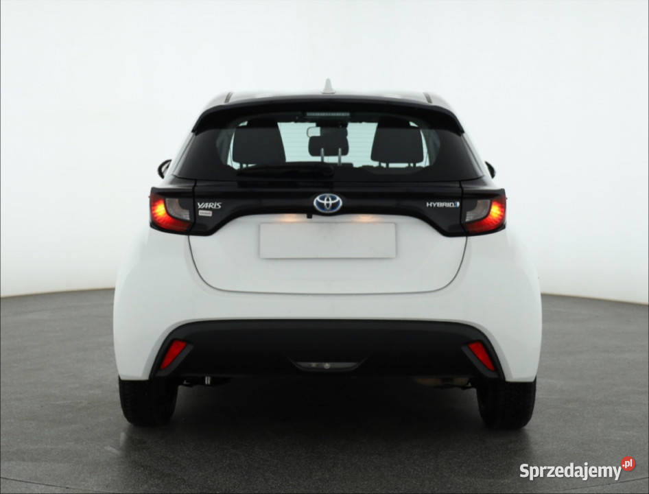 Toyota Yaris 15 VVTi Hybrid komputer pokładowy Piaseczno