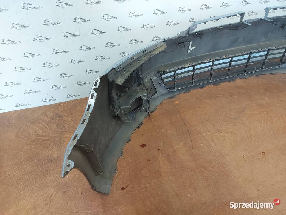 VW GOLF VII zderzak przód 5K0807221 osobowe