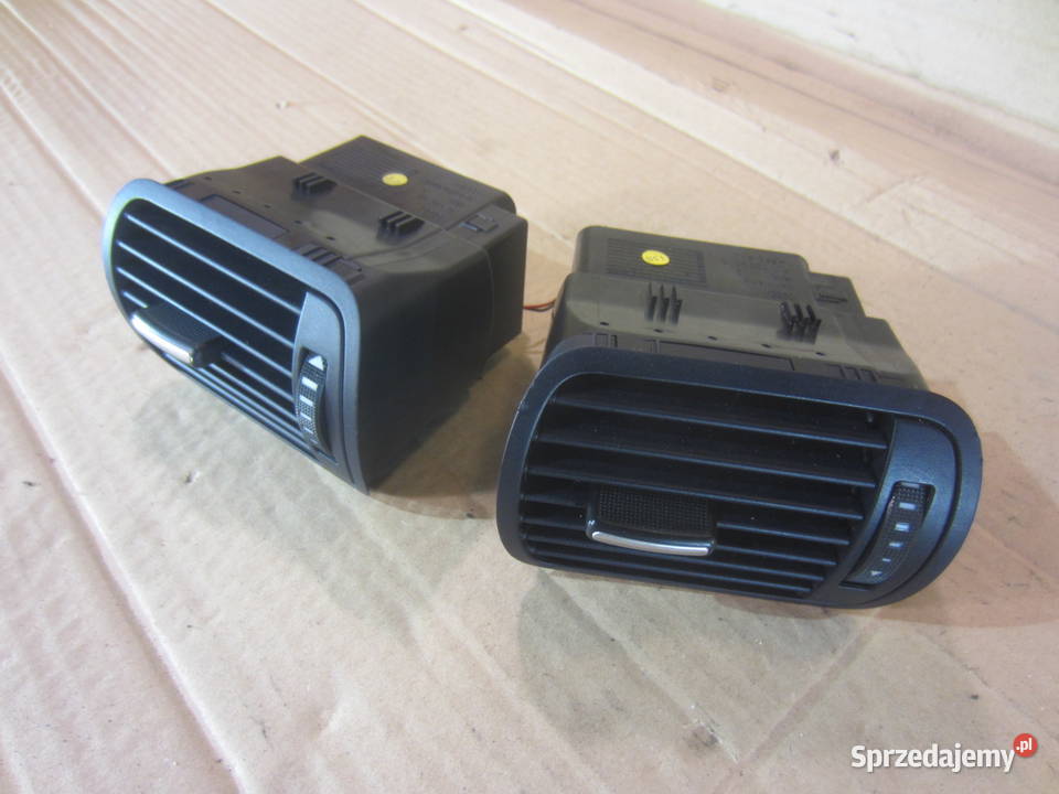 Kratka nawiewu prawa lewa granat Audi A3 8L lift