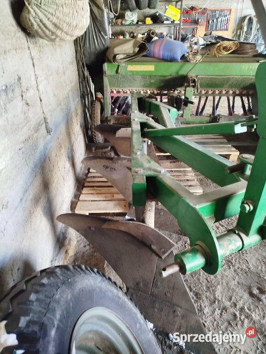 Pługi 3 skibowe praktycznie nowe Pługi Tarzymiechy Pierwsze