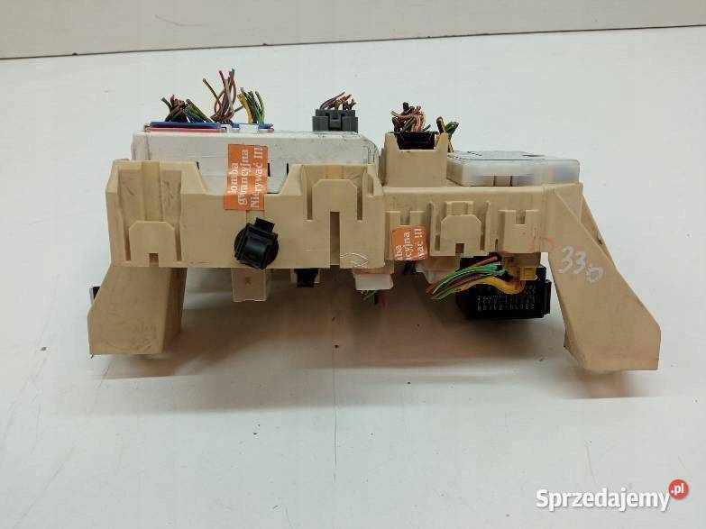 SKRZYNKA BEZPIECZNIKÓW 3677062JB0 Suzuki Swift sprzedam