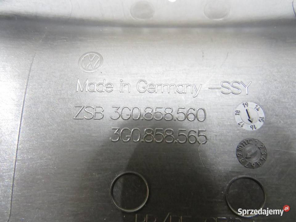 OBUDOWA KOLUMNY KIEROWNICZEJ PASSAT B8 3G0858560