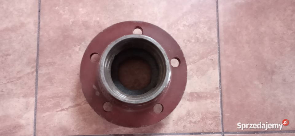 Piasta koła przedniego stary typ C330 5otw Układ kierowniczy i oś przednia Płock