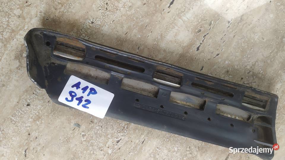 Mercedes W123 Listwa błotnika przód prawa dolna Łagiewniki sprzedam