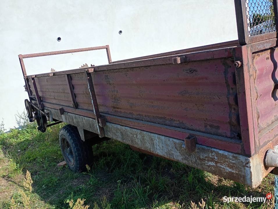Rozrzutnik jednoosiowy 35 t sprawny Agromasz Wieluń