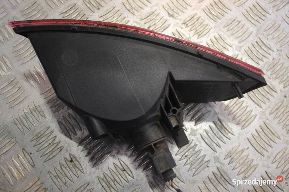 LAMPA ZDERZAKA LEWA LEWY TYŁ SEAT ALTEA