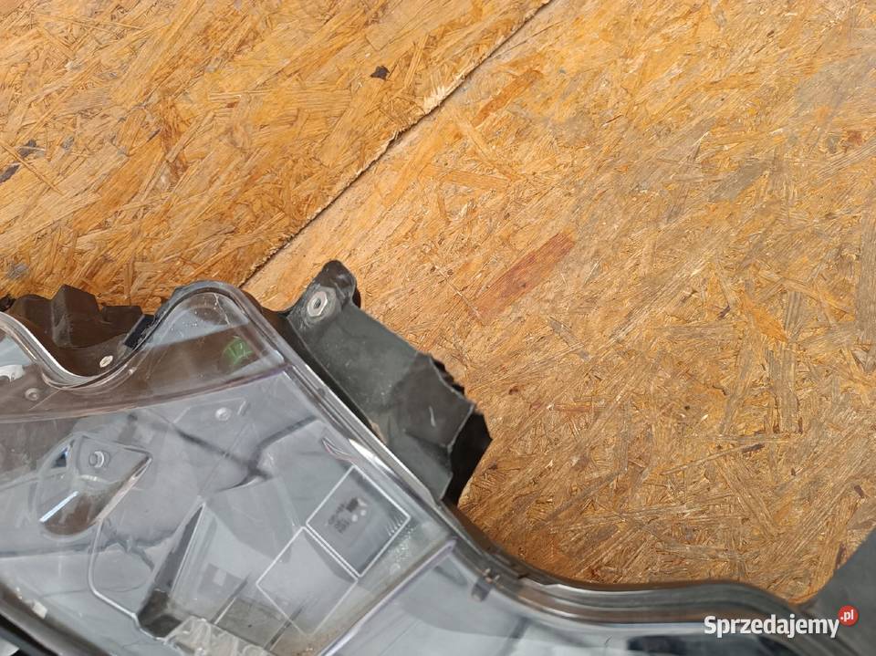 LAMPA PRAWY PRZÓD EU FERRARI 812 SUPERFAST Nowy Tomyśl