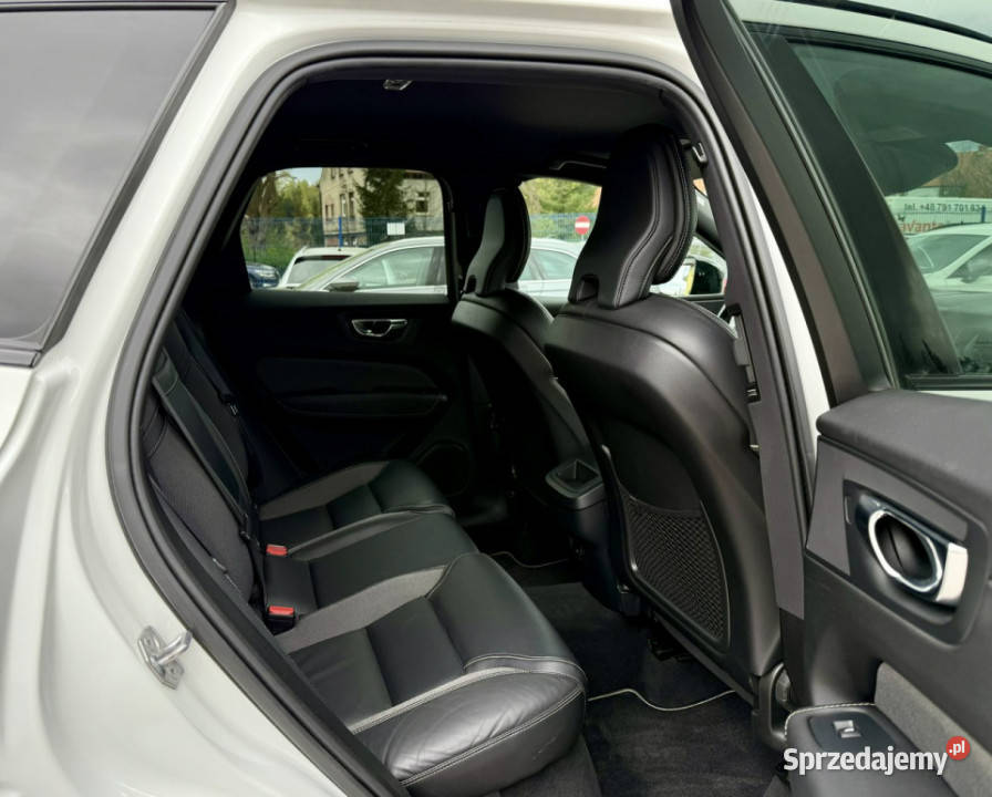 Volvo XC 60 4x4RDESIGNBogata wersjaGwarancja II serwisowany w ASO