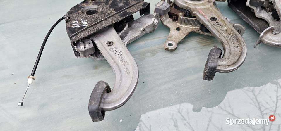 Pedał hamulca mercedes w210 w202 2204200312 Zbąszyń