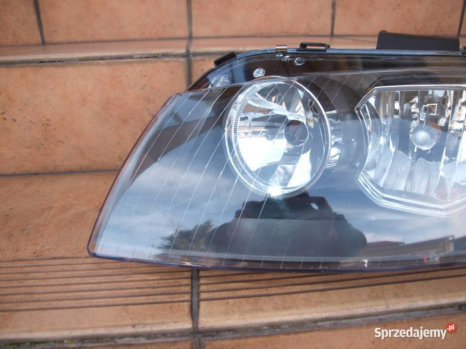 Audi A3 lampa lewa przód zwykła 2003 2008r Kalisz
