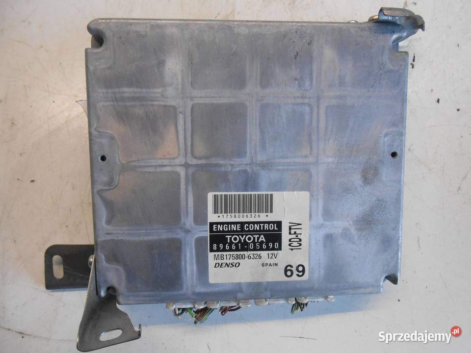 KOMPUTER SILNIKA AVENSIS T25 20 D4D sprzedam