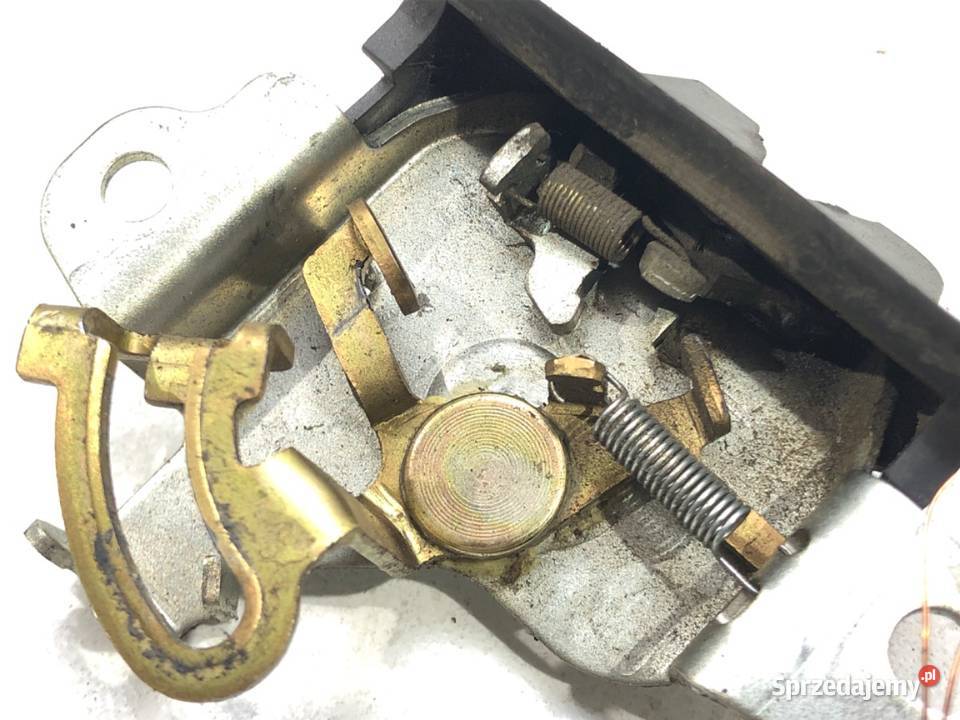 ZAMEK KLAPY TYLNEJ SUZUKI LIANA Hatchback sprzedam