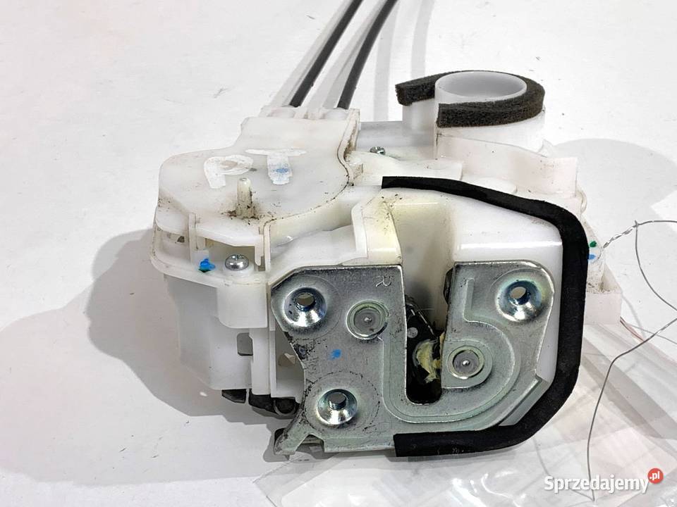 ZAMEK DRZWI PRAWY TYŁ MITSUBISHI MIRAGE SPACE