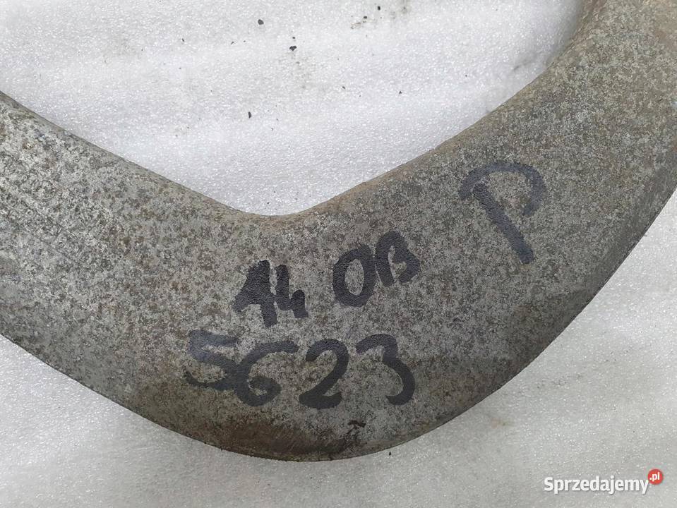 WAHACZ PRAWY TYŁ AUDI A4 B8 20TDI 8K0505324F wielkopolskie