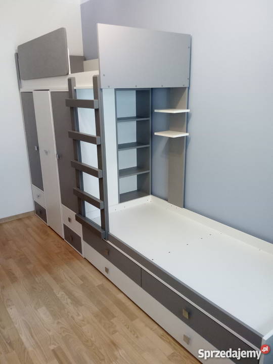 łózka na antresoli darstol Chełmce sprzedam