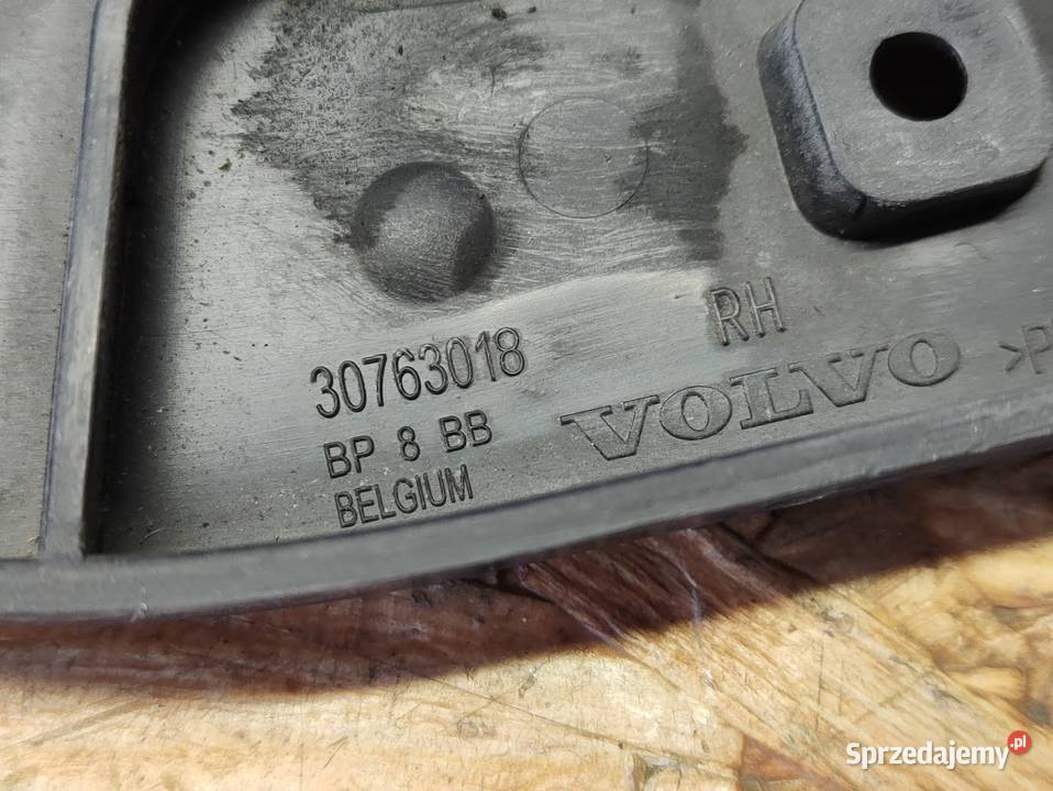 Ślizg Mocowanie Zderzaka Prawy Tył Volvo V50 Pleszew