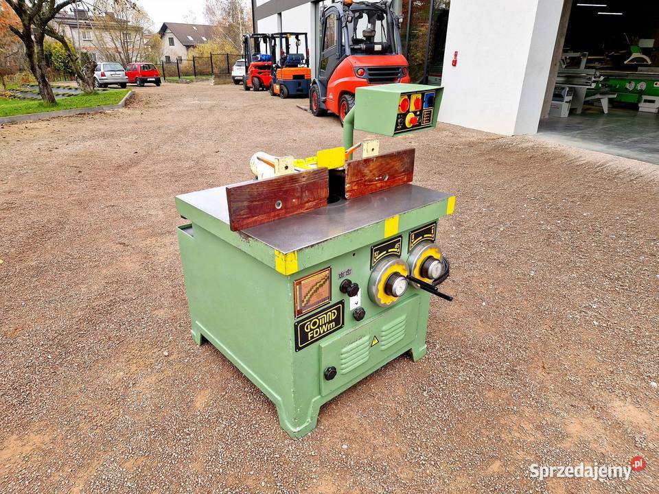 Frezarka dolnowrzecionowa Gomad FDWm Uchylna pod Kalwaria Zebrzydowska