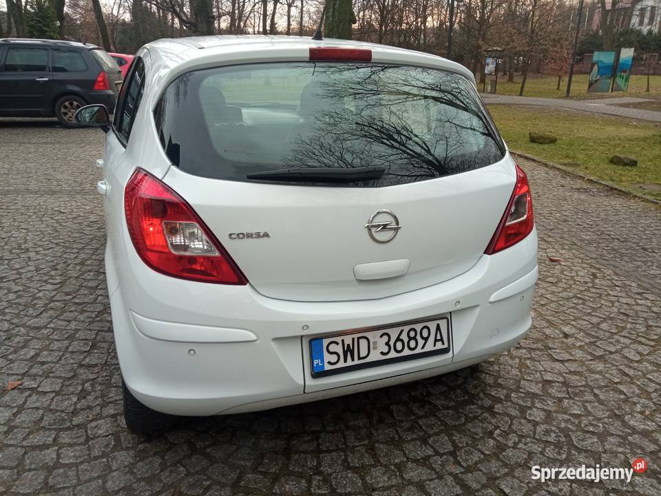 Opel Corsa 14 87 Bogato Wyposażona Ładna sprzedam
