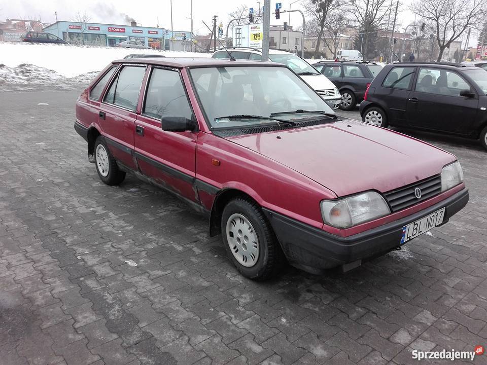 Polonez Caro 95 Abimex do 24 marca Tomaszów Lubelski