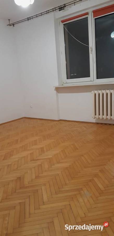 wynajmę mieszkanie 2 pokojowe na 1 piętrze w Rok budowy 1970 Puławy