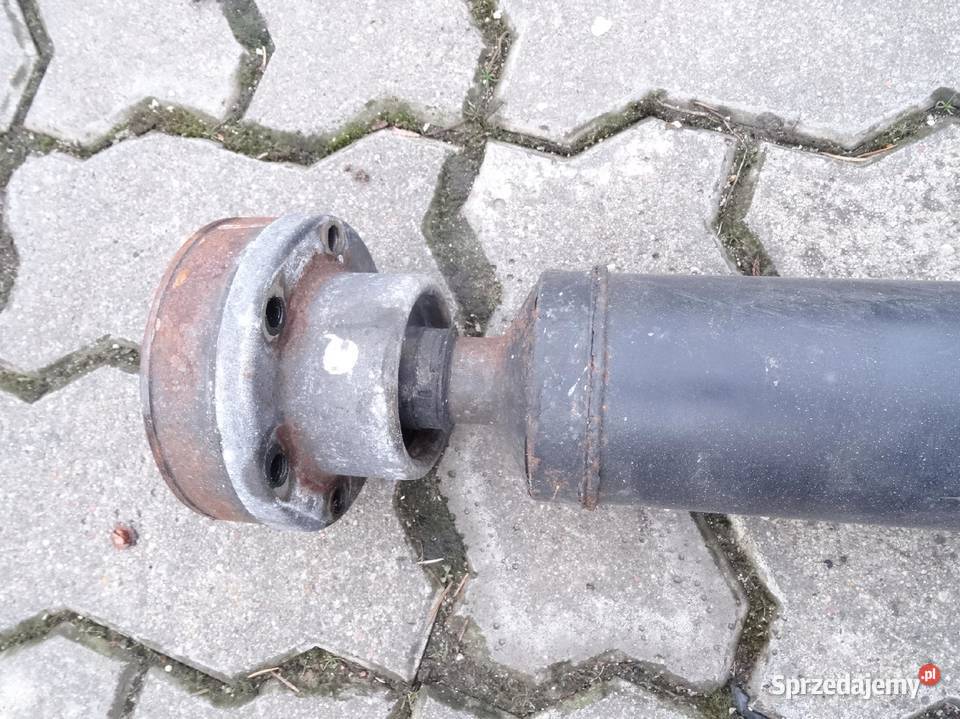 AUDI A8 D3 0307 37 42 WAL KARDANA 4E0521101A Przemęt