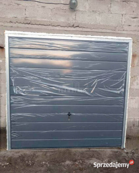 Bramy garażowe na wymiar uchylne ocieplone brama Chełm