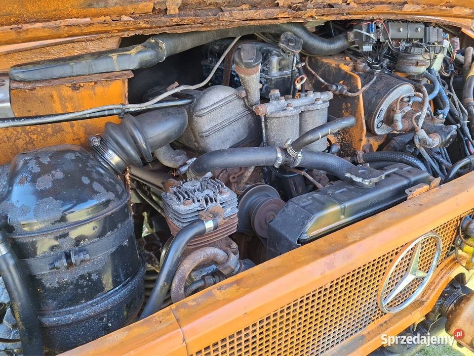 Mercedes Benz Daimler Unimog 421 21 przebiegu Napęd 4x4 Polanów sprzedam