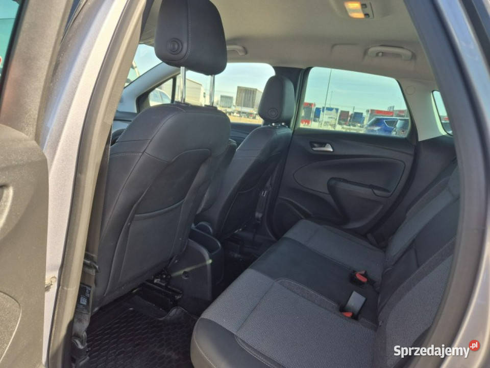 Opel Crossland benzyna Samochody osobowe