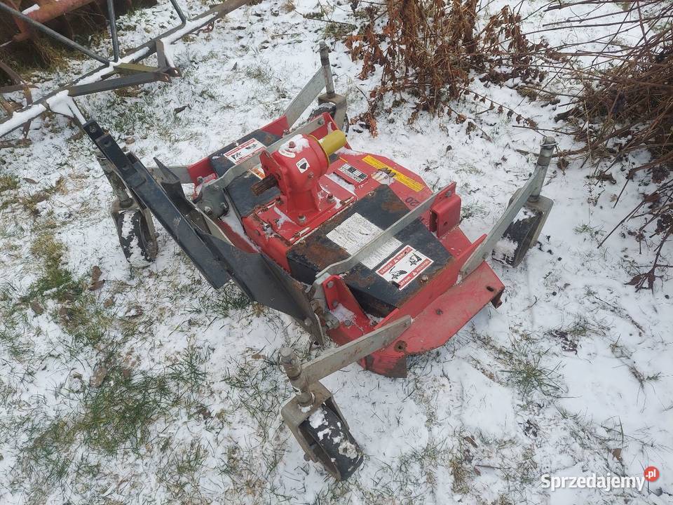 Kosiarka na tuz pielęgnacyjna nieuszkodzony Blizne