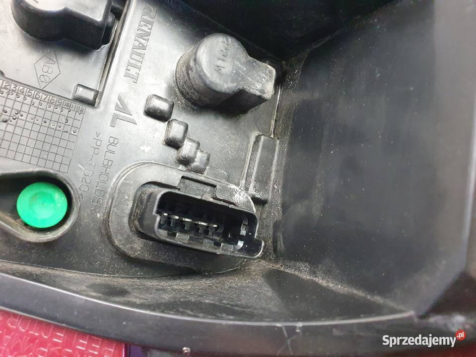 Renault Clio III HB lift 0912r TYLNA LAMPA LEWA lubelskie Rudka