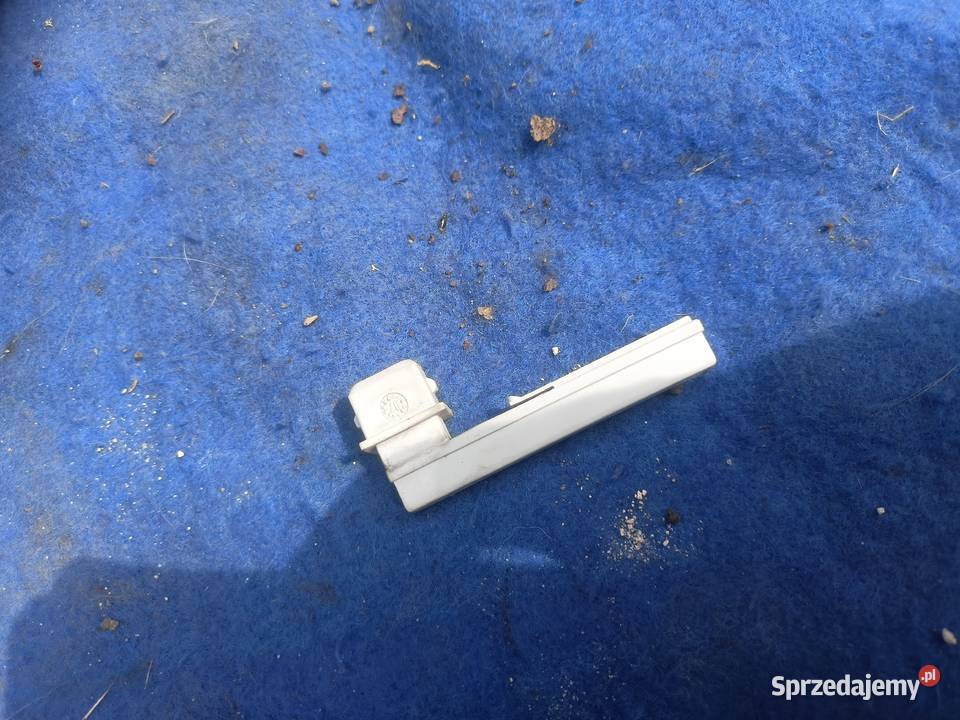 Czujnik Płynu Chamulcowego 893 611 377 Audi a4 osobowe śląskie Myszków