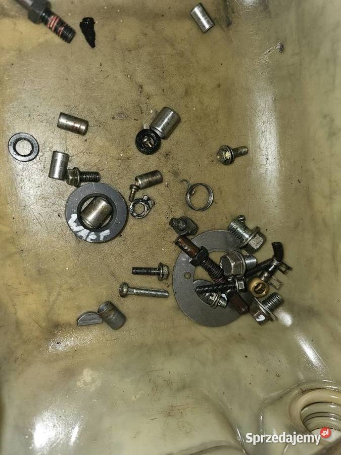 Kawasaki KMX 125 śruby śrubki silnika silnikowe sprzedam