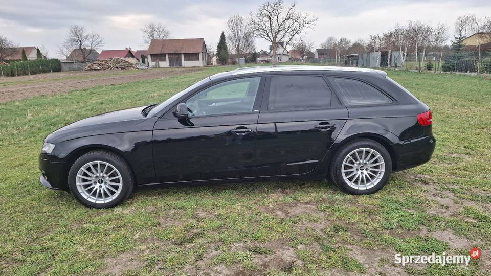 AUDI A4 B8 20 TDi 2009r z Niemiec stan Rok produkcji 2009 Jarosław
