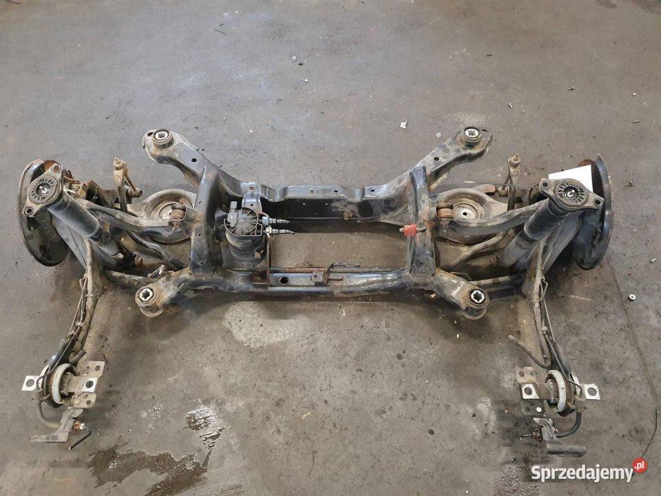 BELKA SANKI TYŁ VOLVO V70 2014 180 osobowe Lipno