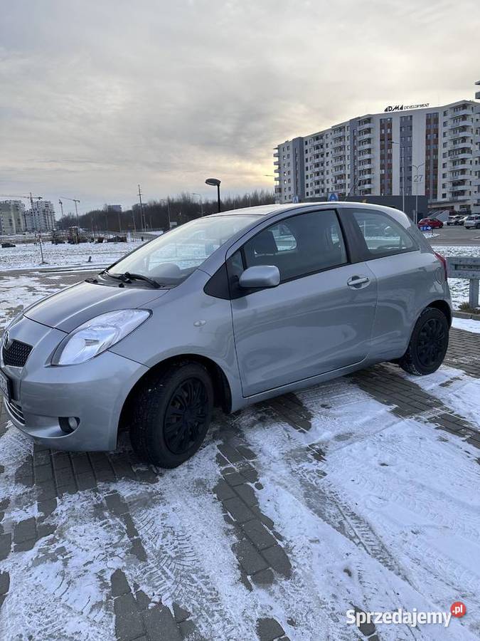 Toyota Yaris 22006Benzyna13