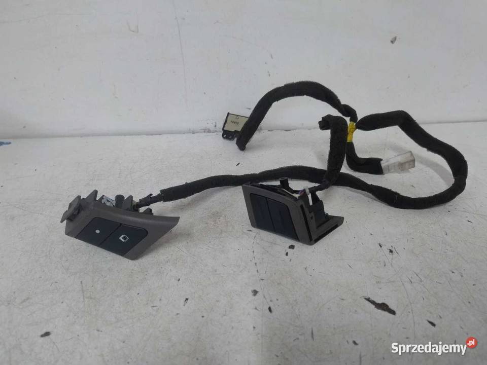 PANEL MULTIFUNKCJA KIEROWNICY INFINITI G37 osobowe