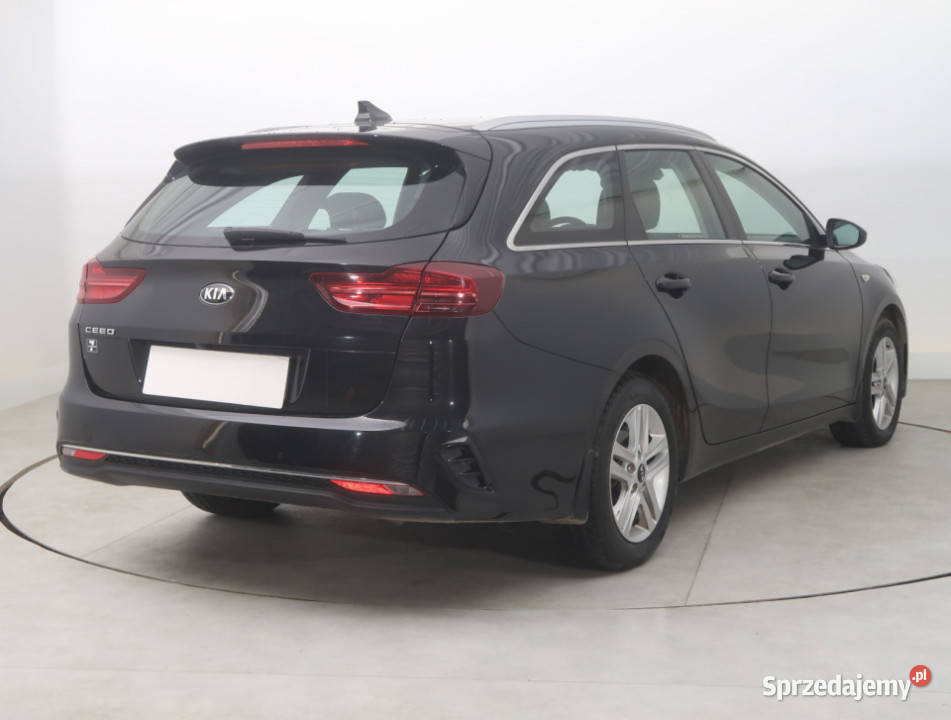 Kia Ceed 10 TGDI benzyna dolnośląskie Bielany Wrocławskie